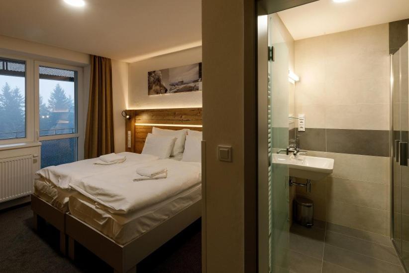 Sporthotel Olympia Stachy Екстериор снимка