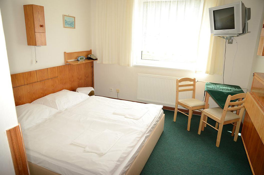 Sporthotel Olympia Stachy Екстериор снимка